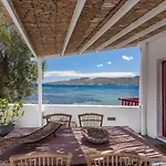 Skinopi Fisherman's House Peran Triovasalos
