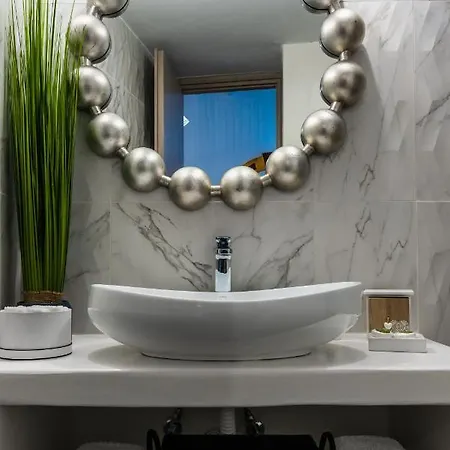 Skinopi Fisherman's House *